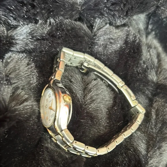 Timex Women's Silver and Gold-Tone Watch with Linked Bracelet - Picture 5 of 5